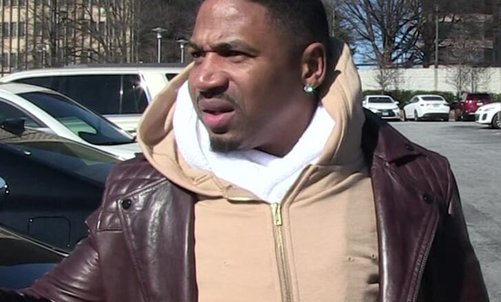 Stevie J Kicked Off Delta Flight, Disputes Onboard Drink Story